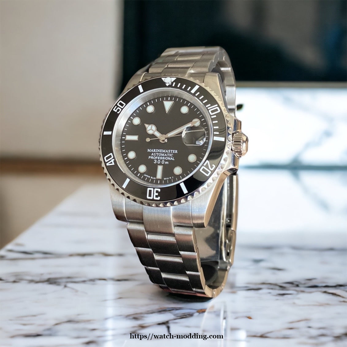 SEIKOSUB | BLACK