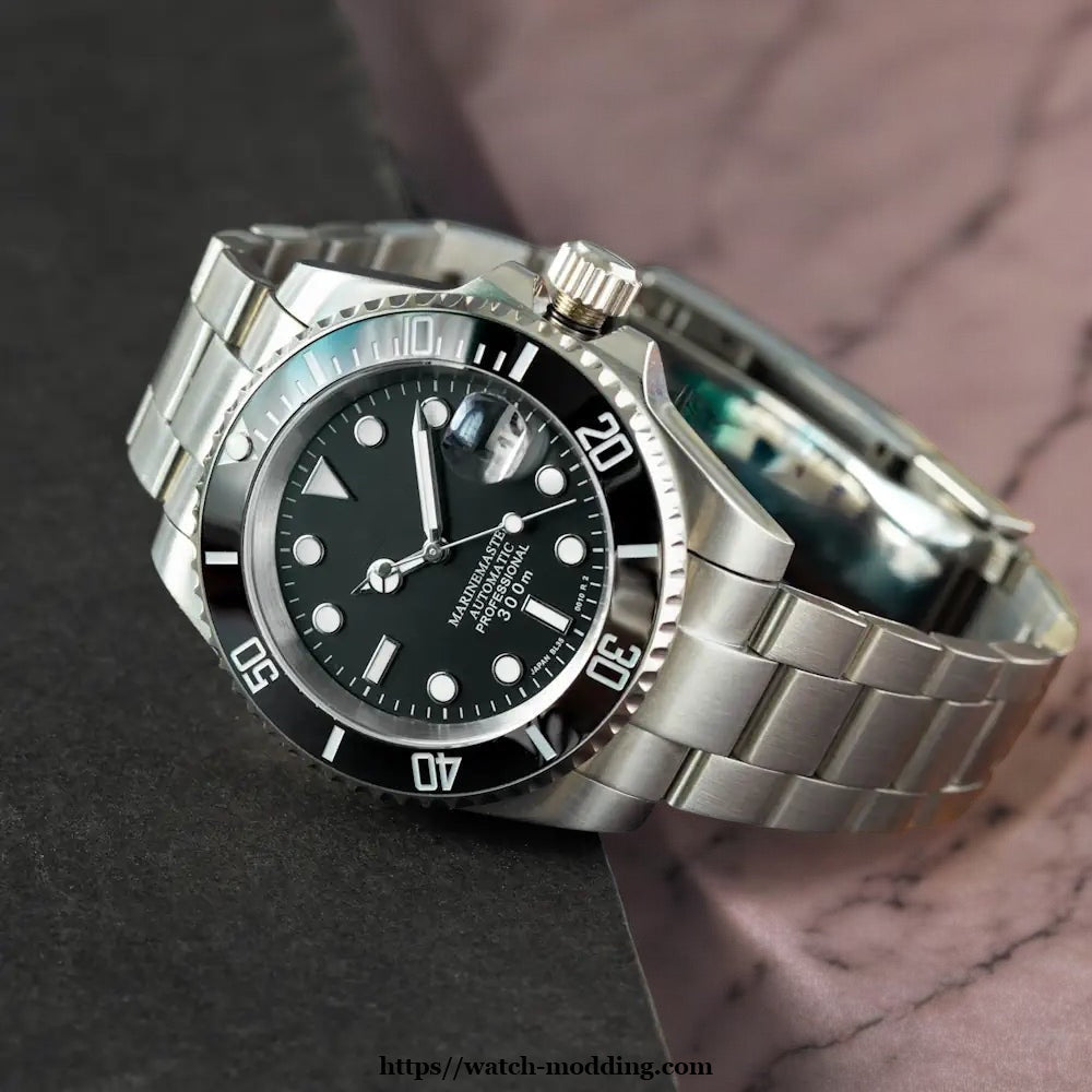 SEIKOSUB | BLACK
